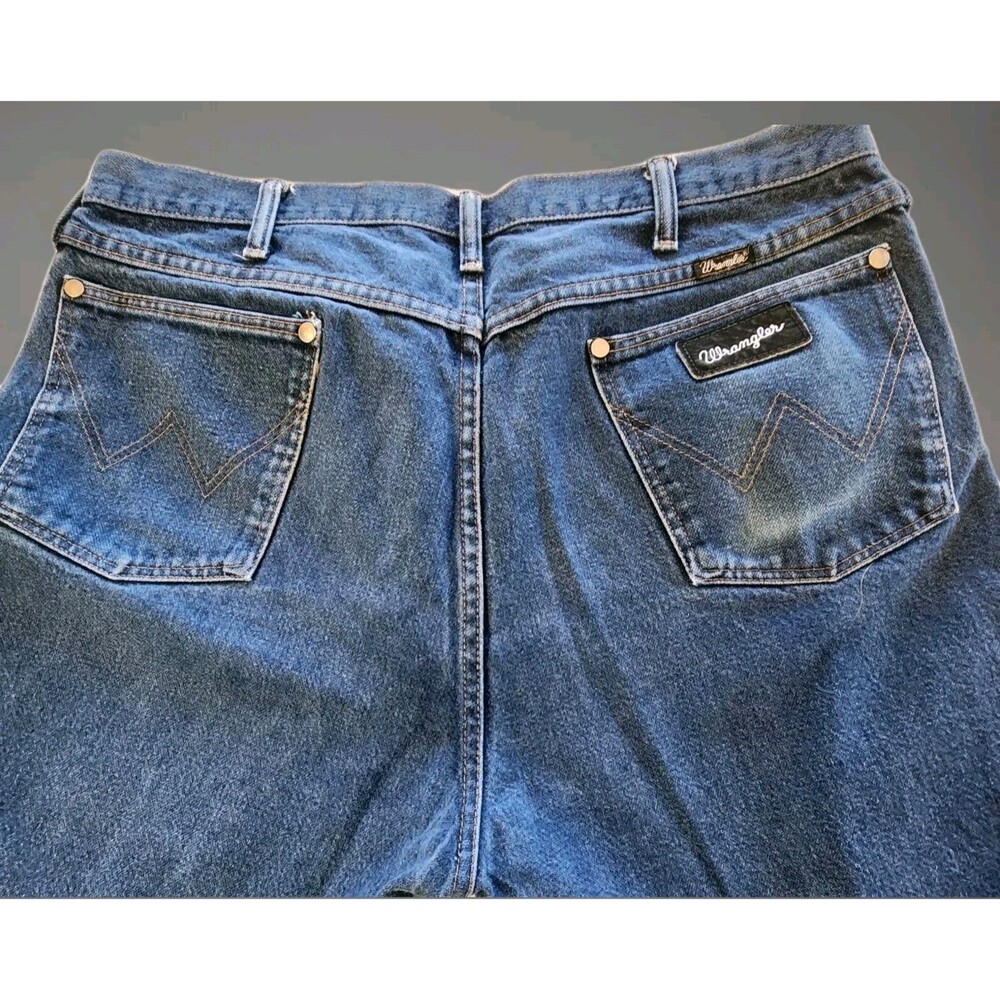 Wrangler Jeans Mens 38x30 Cowboy Denim Blue Black Label 13MSEDD Fits 36x28 USA